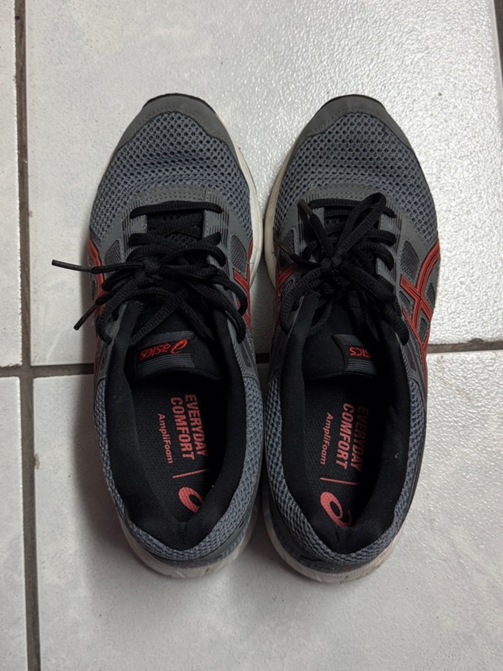 ASICS Men's Gray and Red Running Sneakers